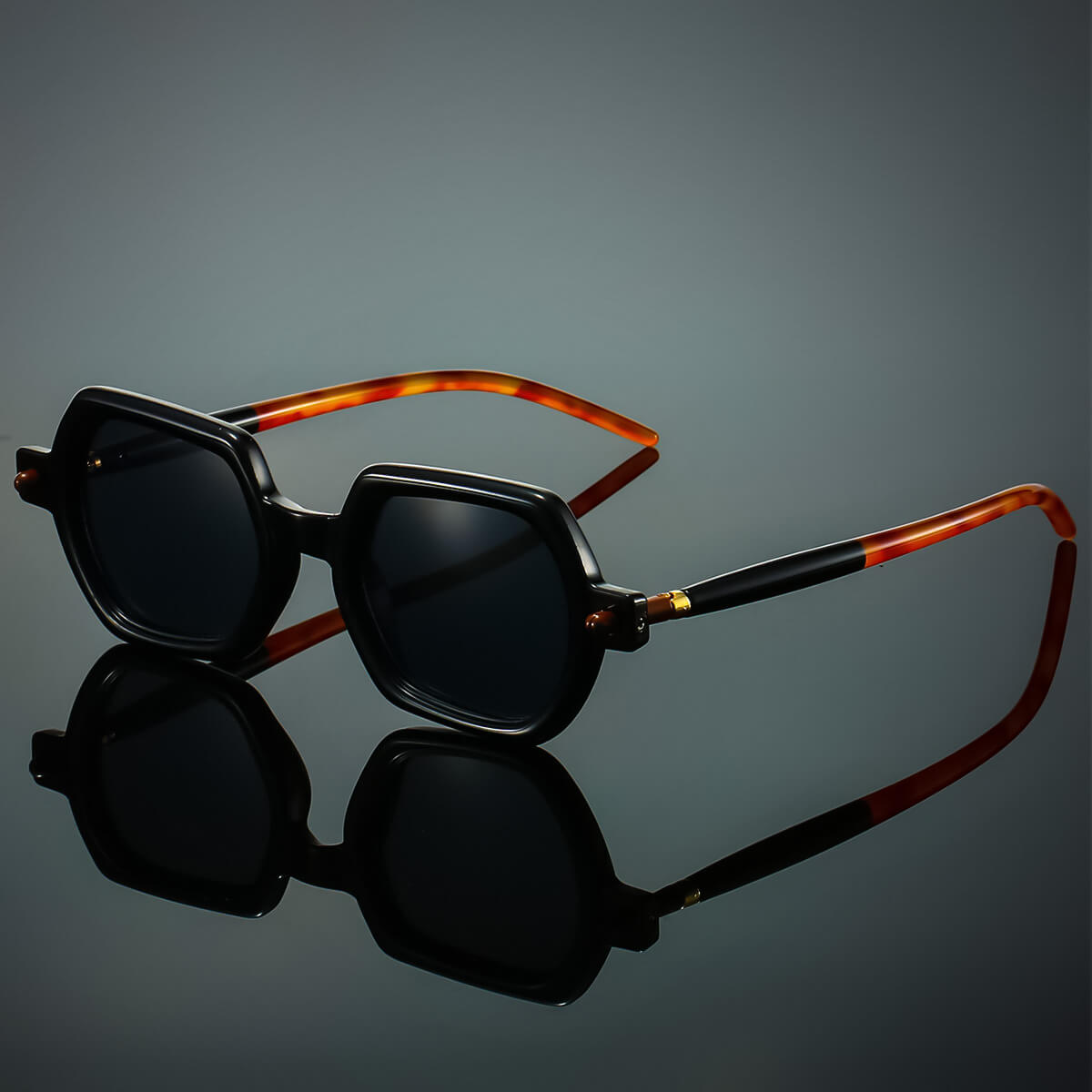 Asante Geometric Retro Shades