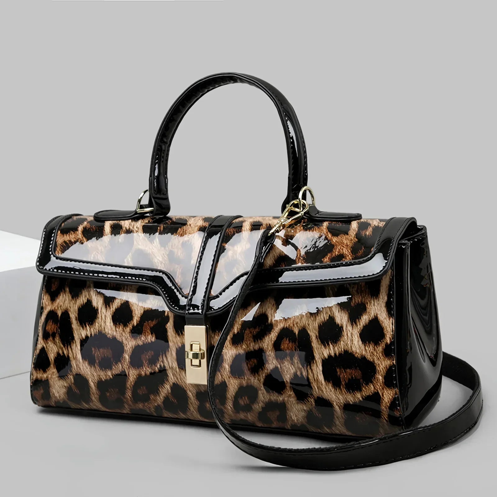 Leoparda Leather Bag